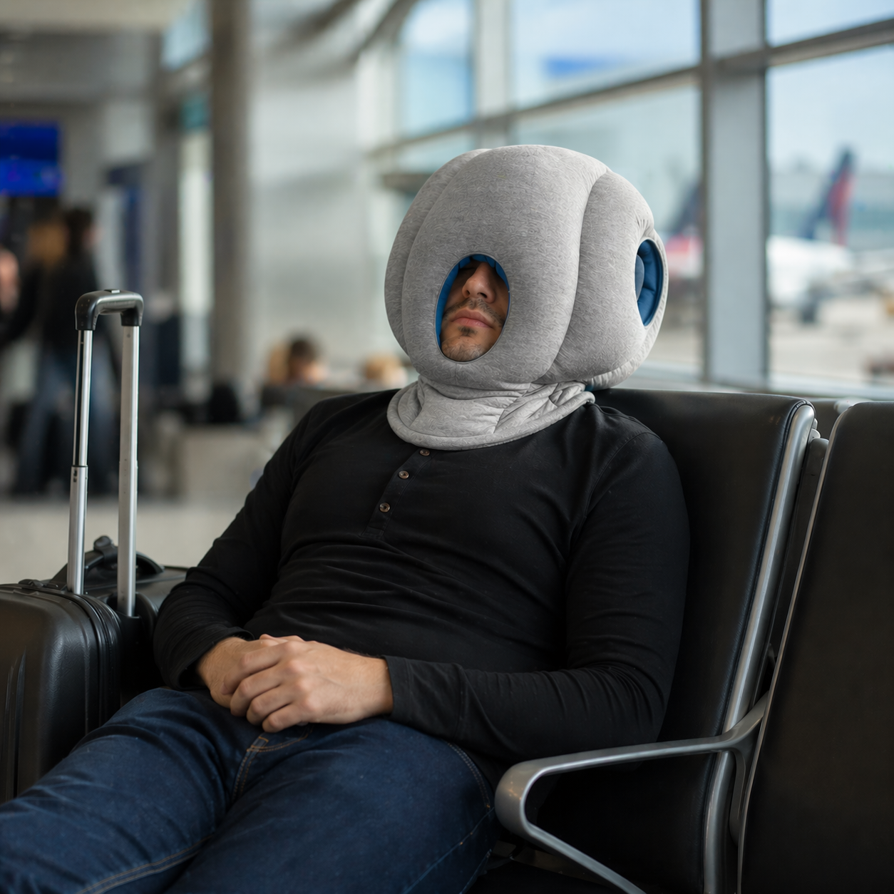 SnoozeShell Travel Pillow