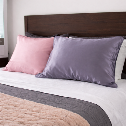 LuxeSilk Anti-Acne Pillowcase